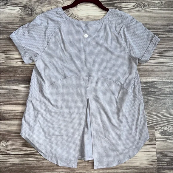 Lululemon Open Up Tie Back Tee Heathered Lavender Grey / Lavender Grey - Picture 5 of 9